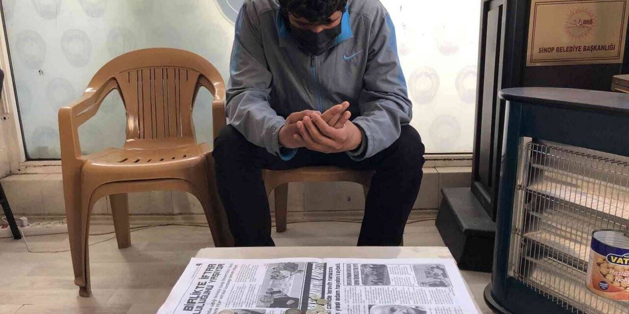 Sinop’a dışarıdan gelen dilenciyi zabıtalar yakaladı