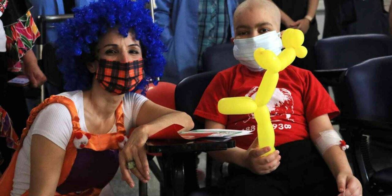 Kanser hastası çocuklara 23 Nisan konseri