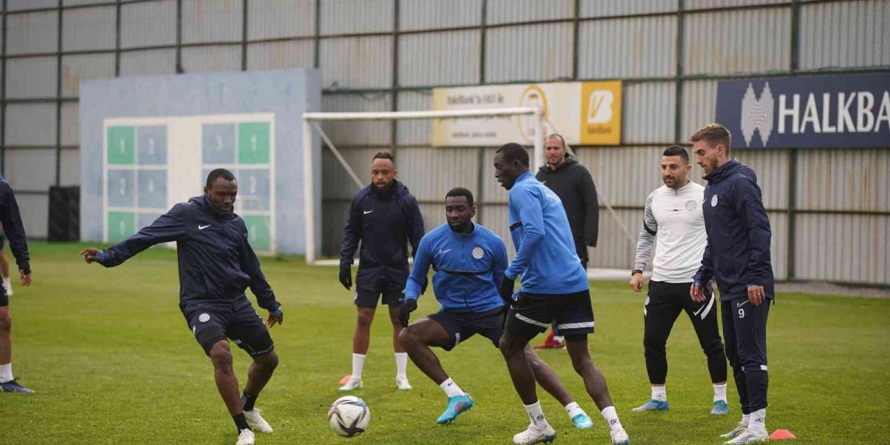 Çaykur Rizespor’da Fenarbahçe maçı hazırlıklarını tamamladı