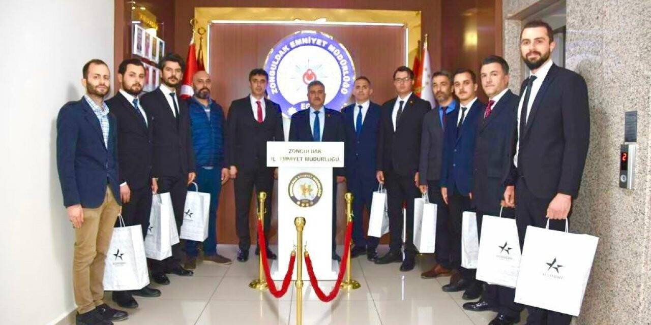 Hırsızlık suçlarını aydınlatan polisler ödüllendirildi