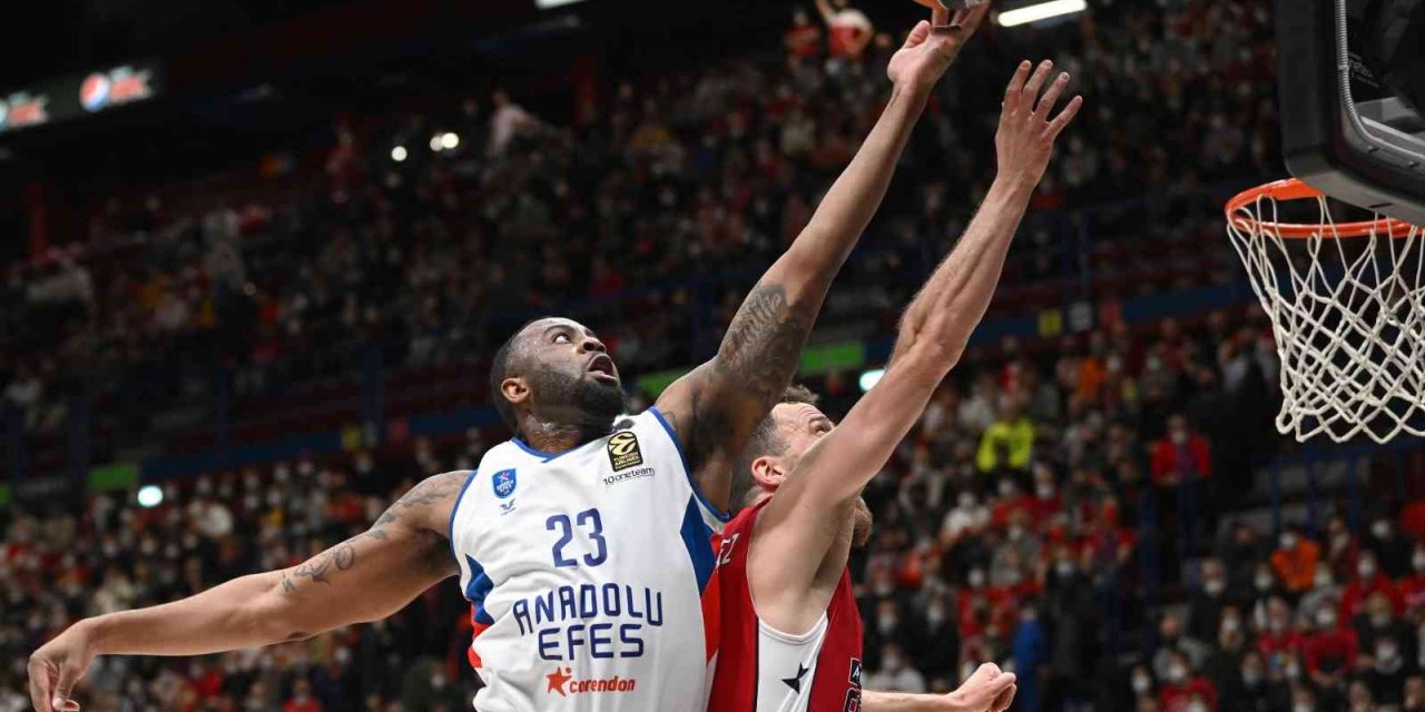 THY Euroleague: Olimpia Milano: 73 - Anadolu Efes: 66