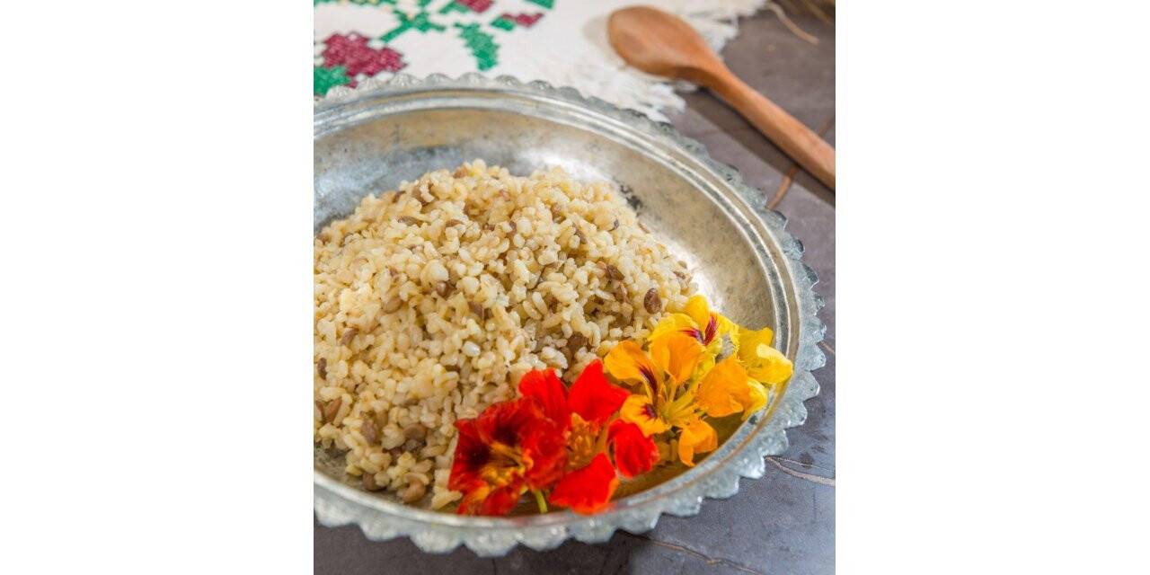 Tescilli "Konya Menekşeli Pilavı" tarifi