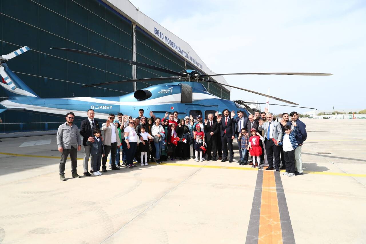 23 Nisan’ı gökyüzünde kutladılar