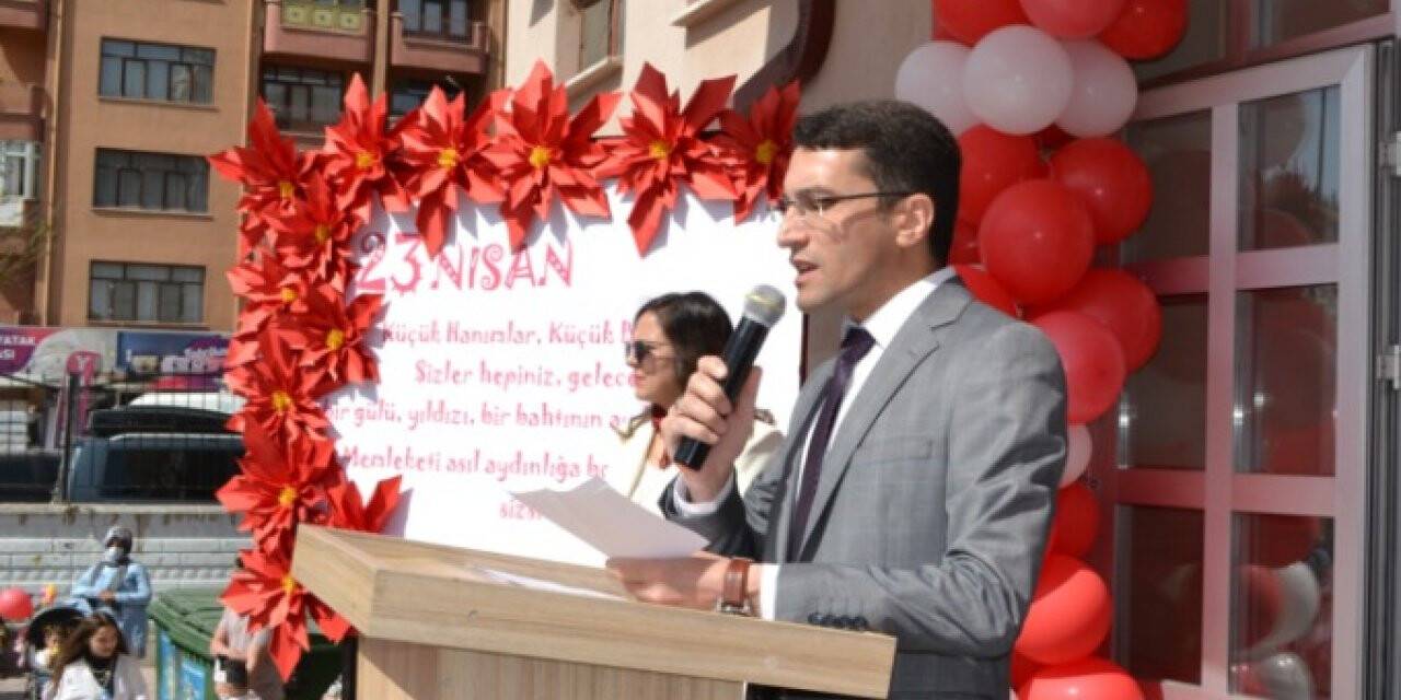 Alaeddin İlkokulunda 23 Nisan Coşkusu