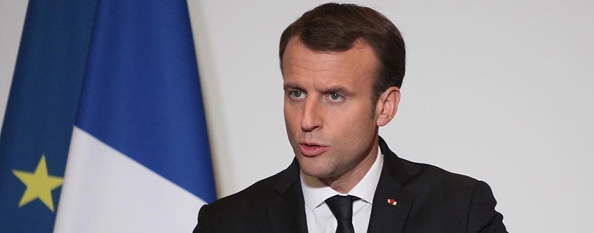 Fransa Cumhurbaşkanı Macron'a domatesli saldırı