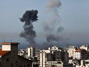 İsrail'den Gazze Şeridi'ne Hava Saldırısı