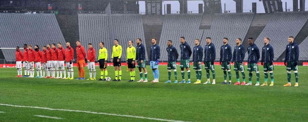 Fatih Karagümrük, Süper Lig'de yarın Konyaspor'a konuk olacak