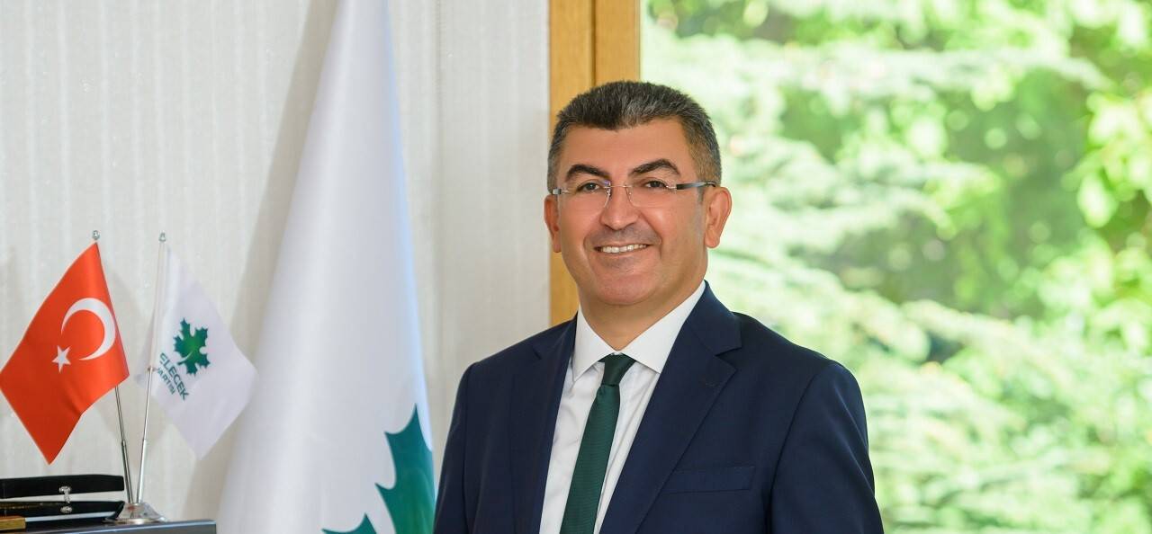 Hasan Ekici 1 Mayıs 1 Mayıs Emek ve Dayanışma Günü'nü kutladı