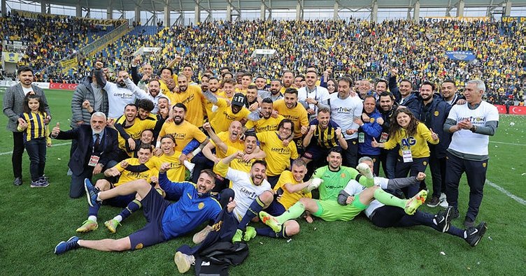 Konyaspor'dan Süper Lig'e yükselen takımlara tebrik mesajı