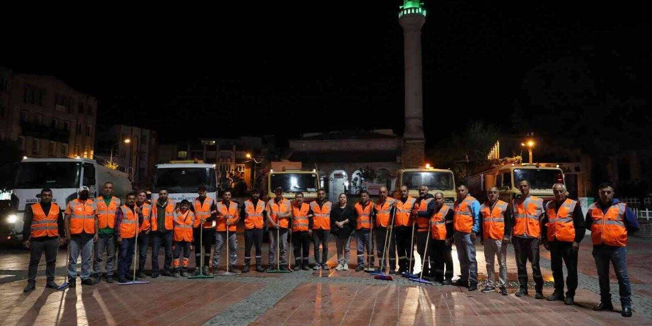 Aliağa Belediyesinden bayram temizliği