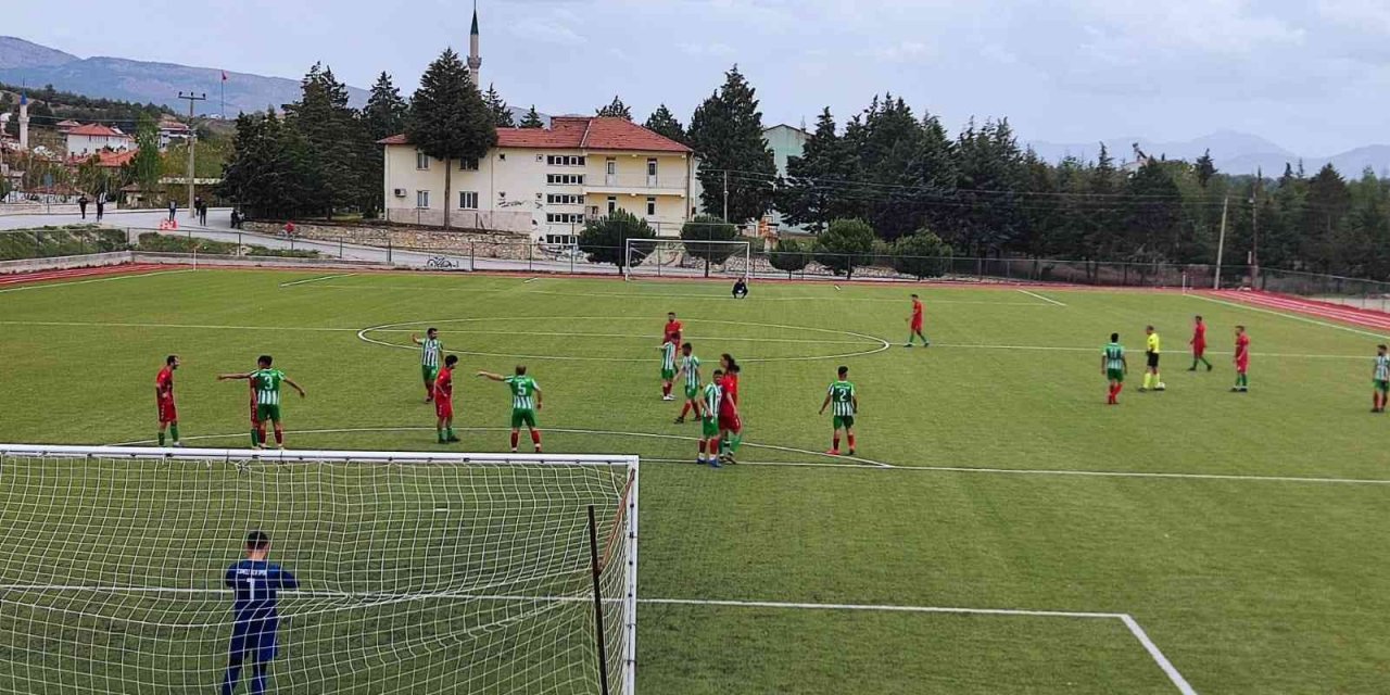 Çameli Belediyespor’da 3-0’dan geri dönüş 1 puanı getirdi