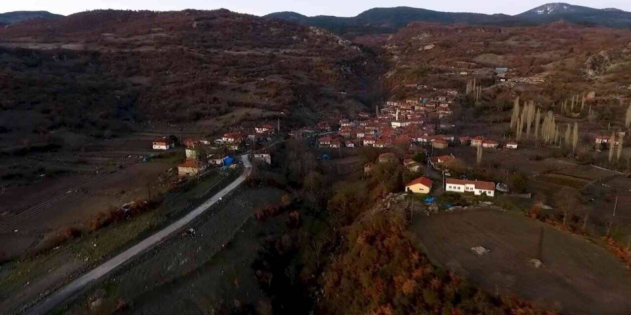 Bu köyde 400 yıldır davul çalmak yasak