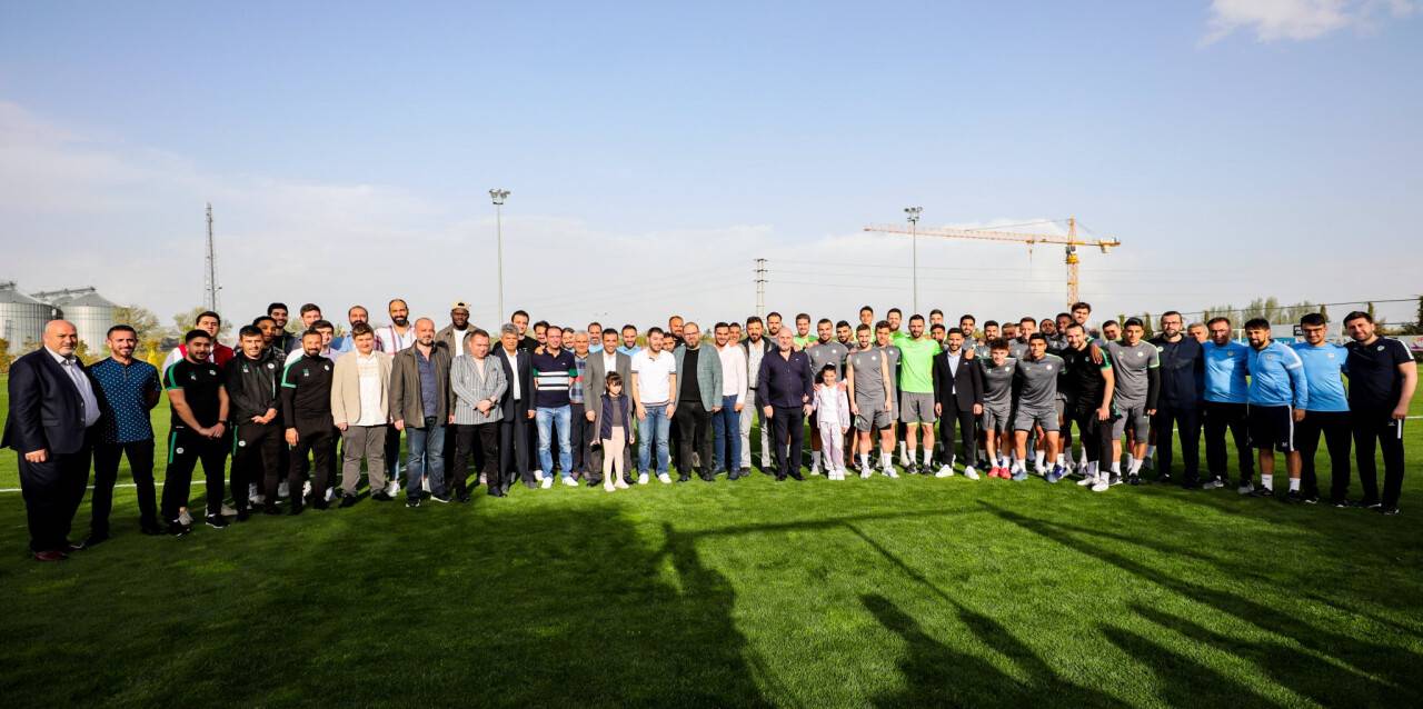 Konyaspor bayramlaştı