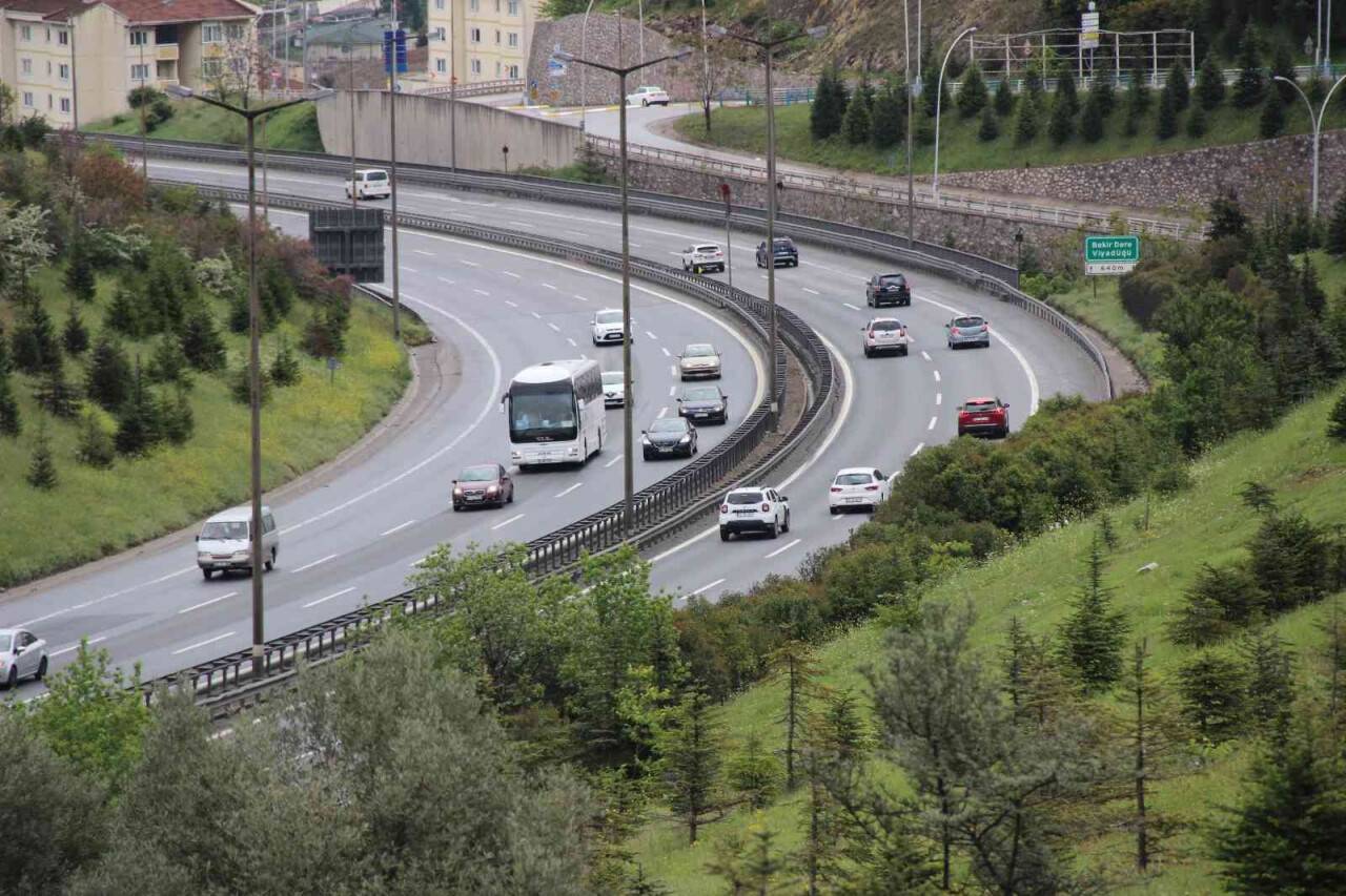 Tatilciler dönüş yolunda