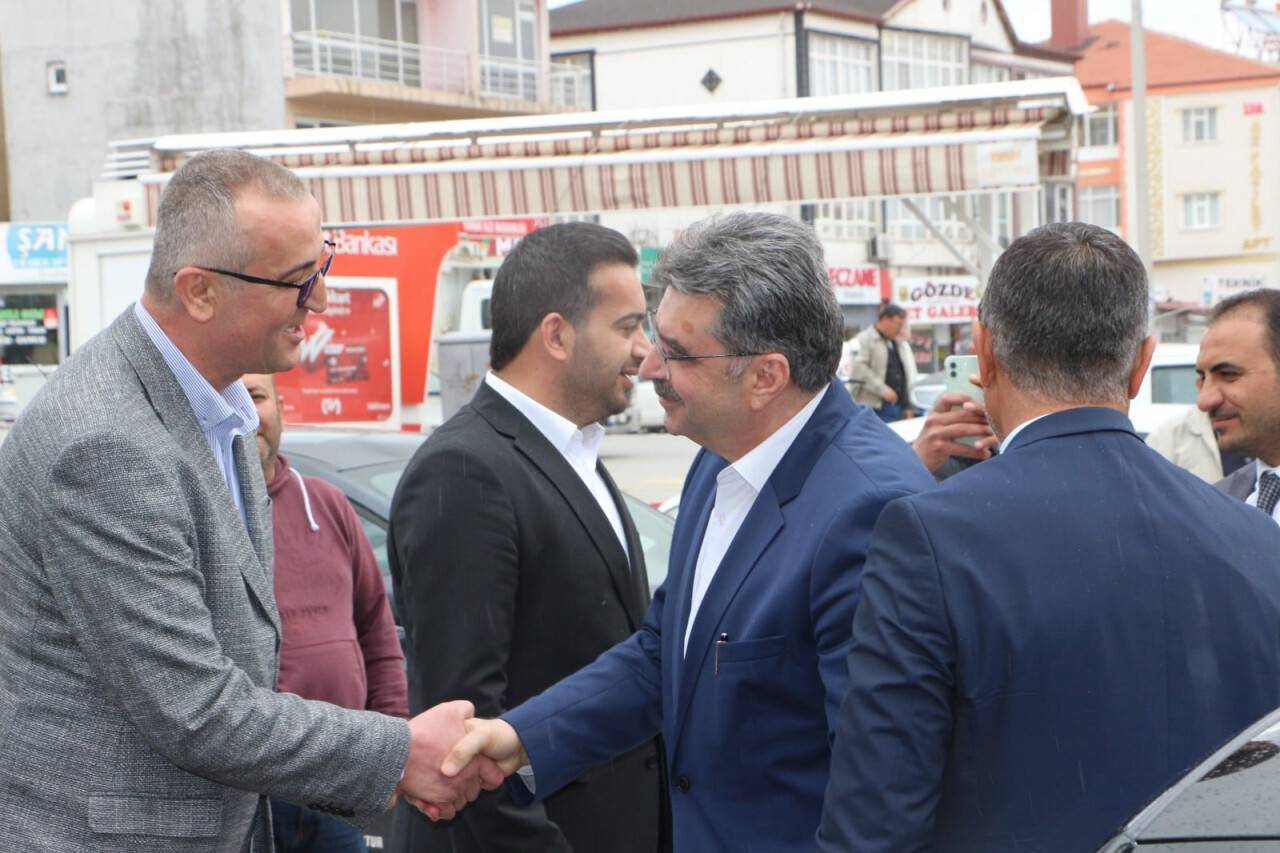 AK Parti Yunak 76’ıncı İlçe Danışma Meclisi Toplantısı'nı gerçekleştirdi