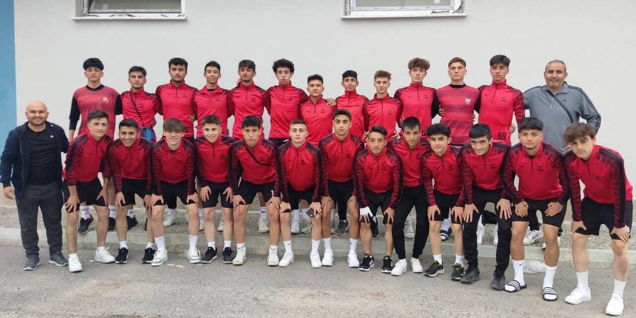 Kasırgaspor, mağlubiyetle başladı