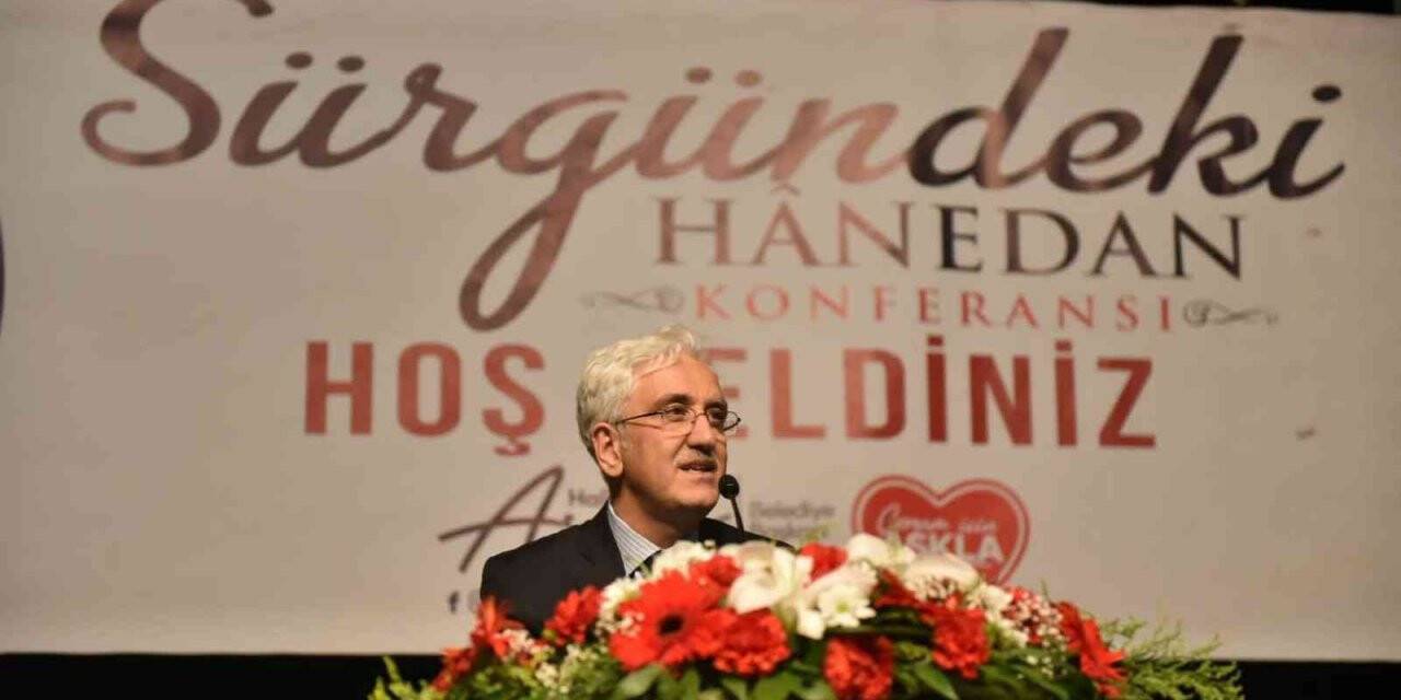 Prof. Dr. Ekinci, Osmanlı hanedanının sürgününü anlattı
