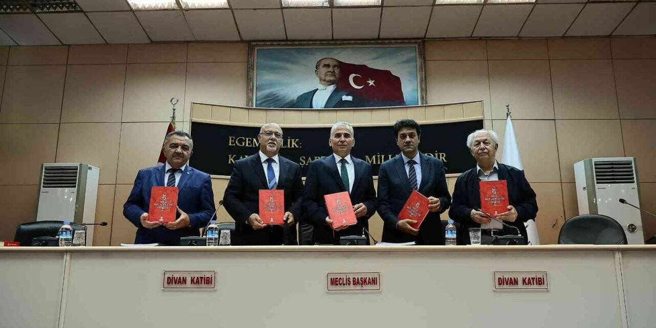 Denizli’nin şanlı destanını 16 yazar tek kitapta buluşturdu