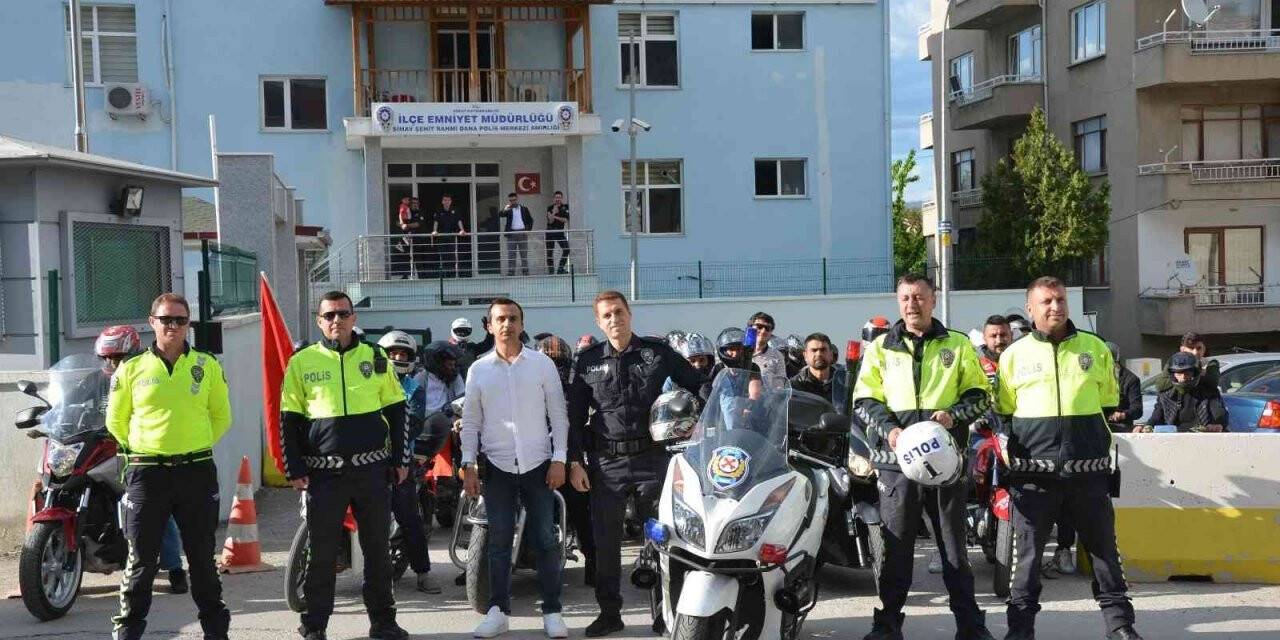 Simav’da motosiklet kullanımında farkındalık etkinliği