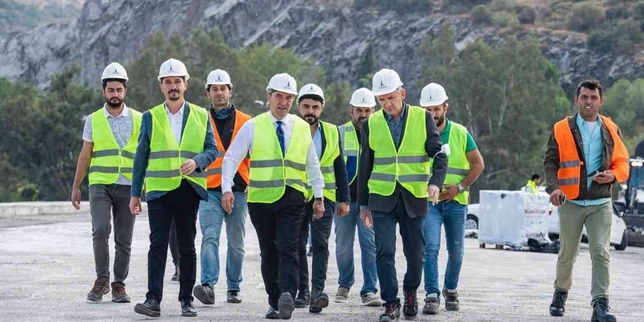 İzmir Büyükşehir Belediyesinden yol yatırımları için dev bütçe