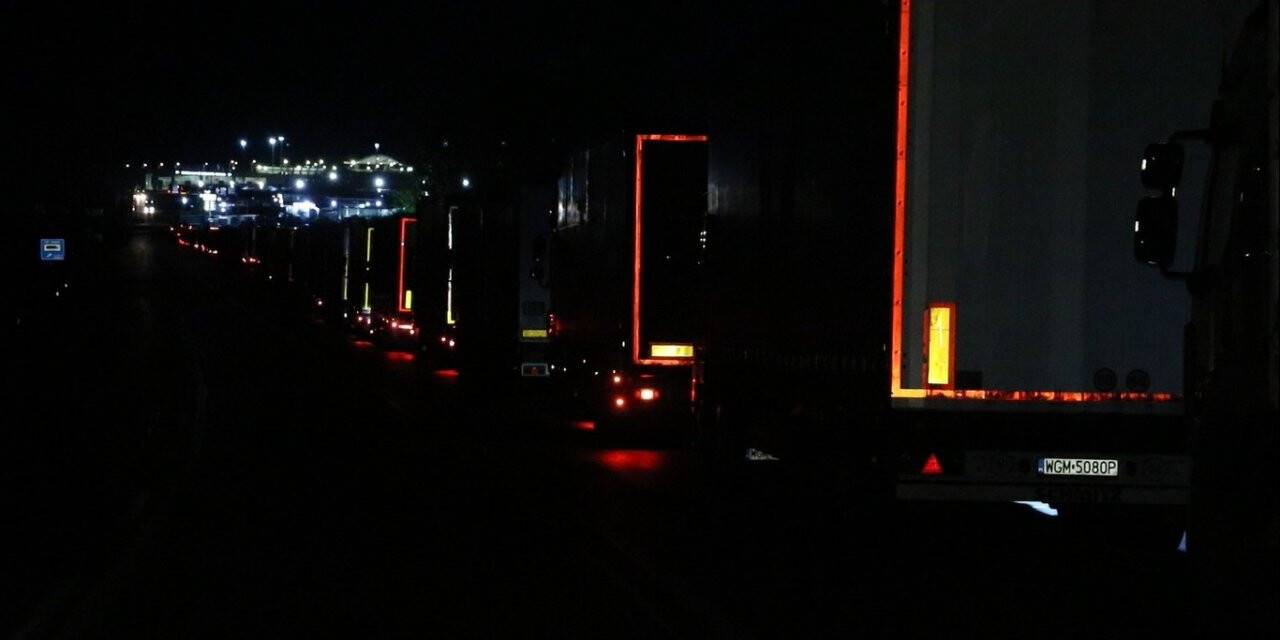 Hamzabeyli Sınır Kapısında tır kuyruğu