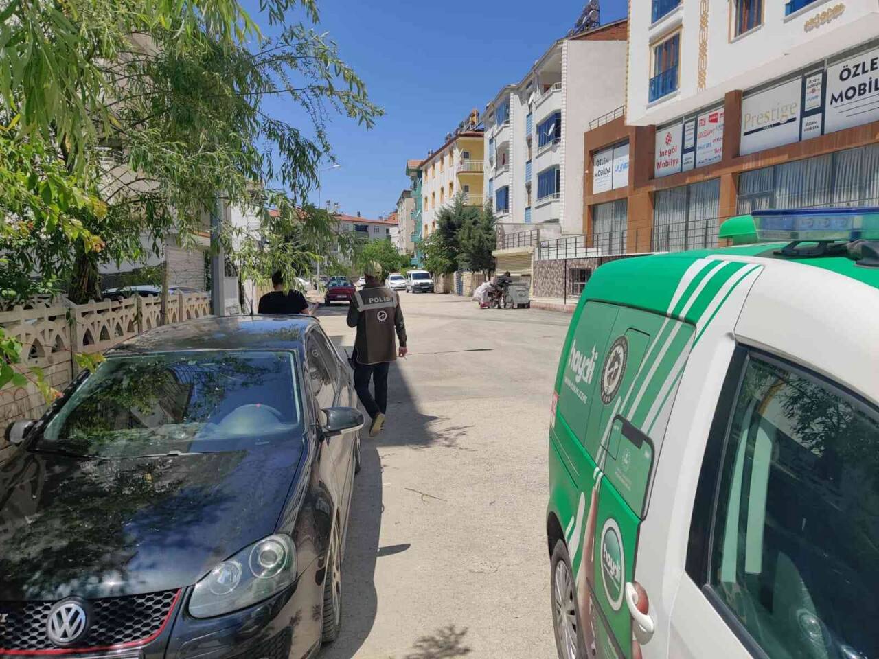 Aracıyla ezdiği kediyi ölüme terk eden şahsa ceza