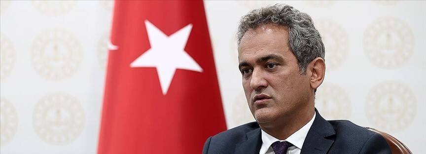 Milli Eğitim Bakanı Özer: 'Bu sene ilk kez yaz okulu açma kararı verdik'