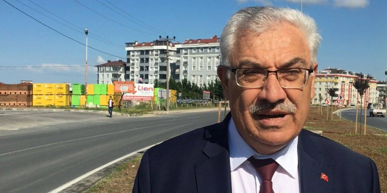 Dekora uymadığı için ağaçları söken CHP’li belediye daha önce de binlerce ağacı sökmüş