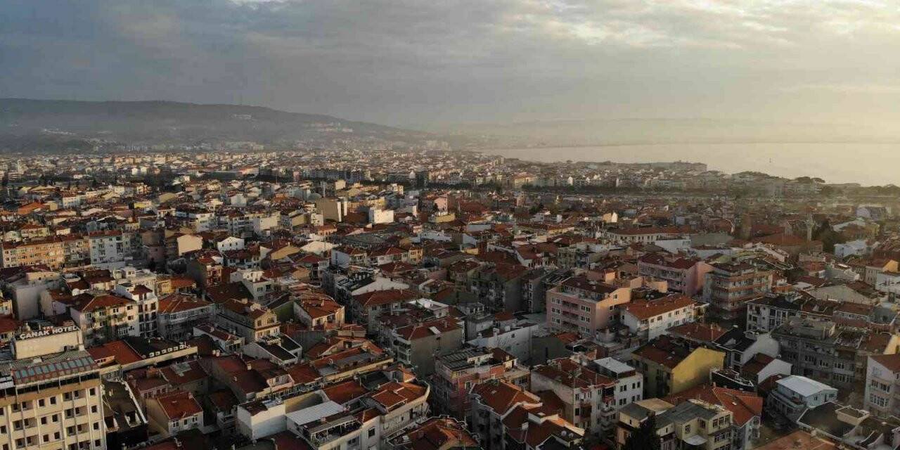 Çanakkale’de Nisan ayında bin konut satıldı