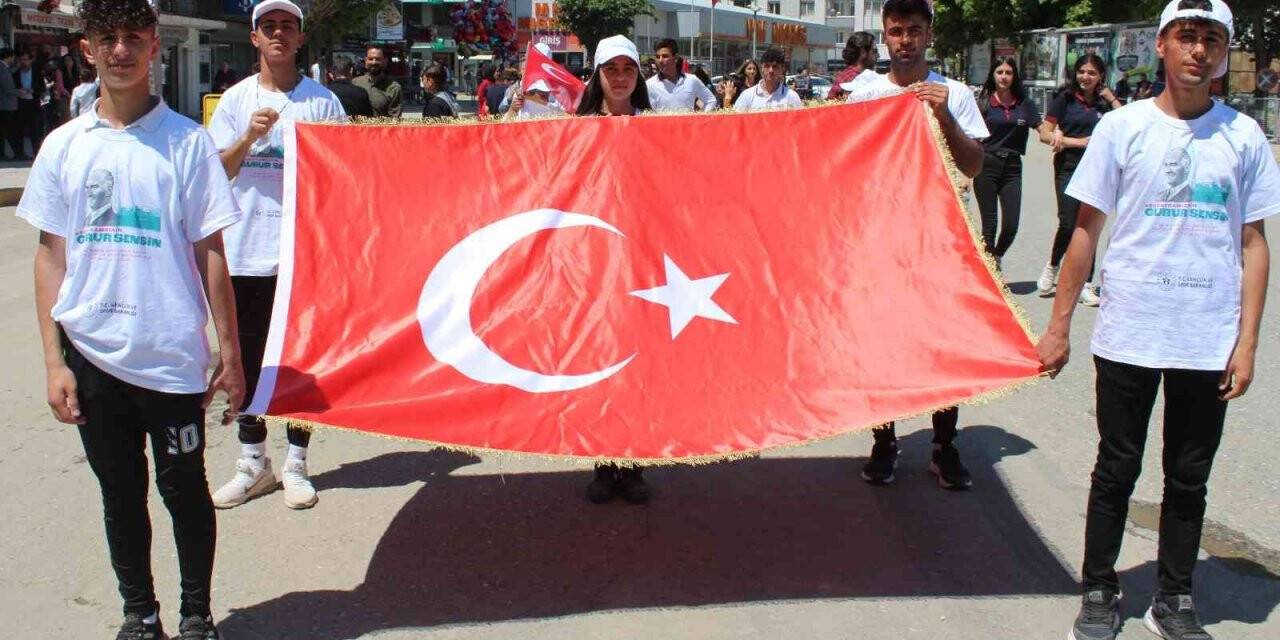 Iğdır’da 19 Mayıs coşkusu