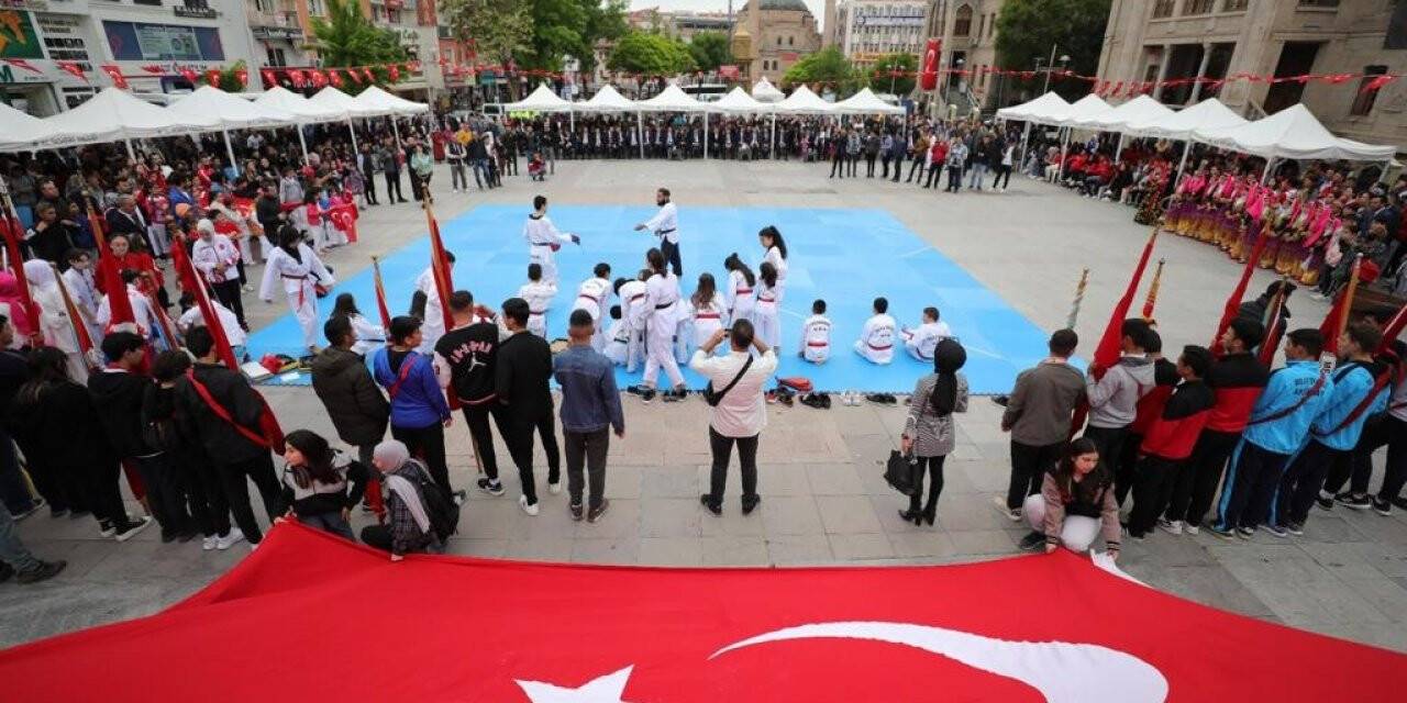 Aksaray’da 19 Mayıs kutlamaları