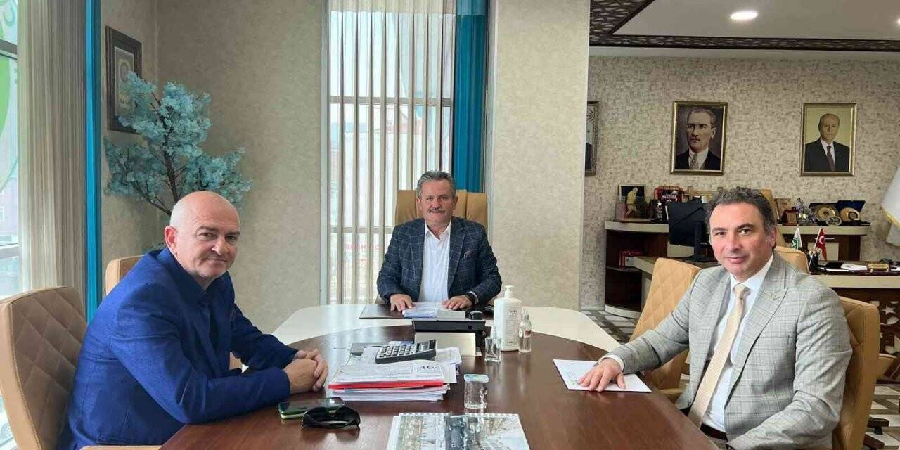 Camiler hibe edilen araç ile temizlendi