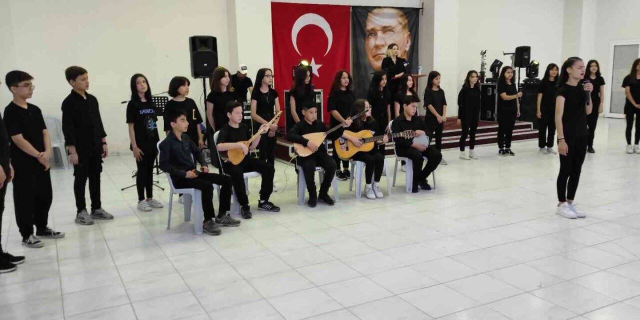 Manisa ilçelerinde 19 Mayıs kutlamaları