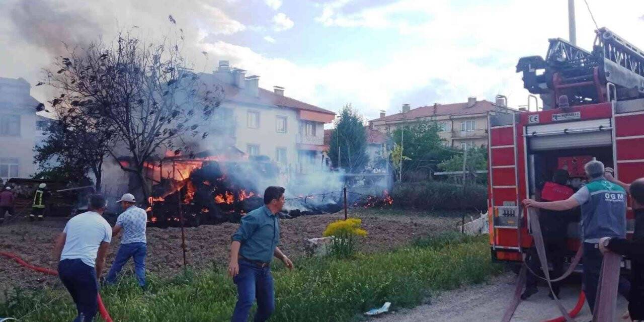 Hisarcık’ta korkutan yangın