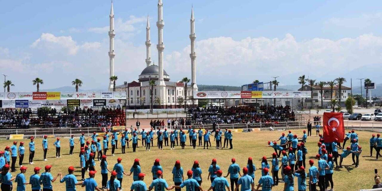 Kumluca’da 19 Mayıs kutlamaları