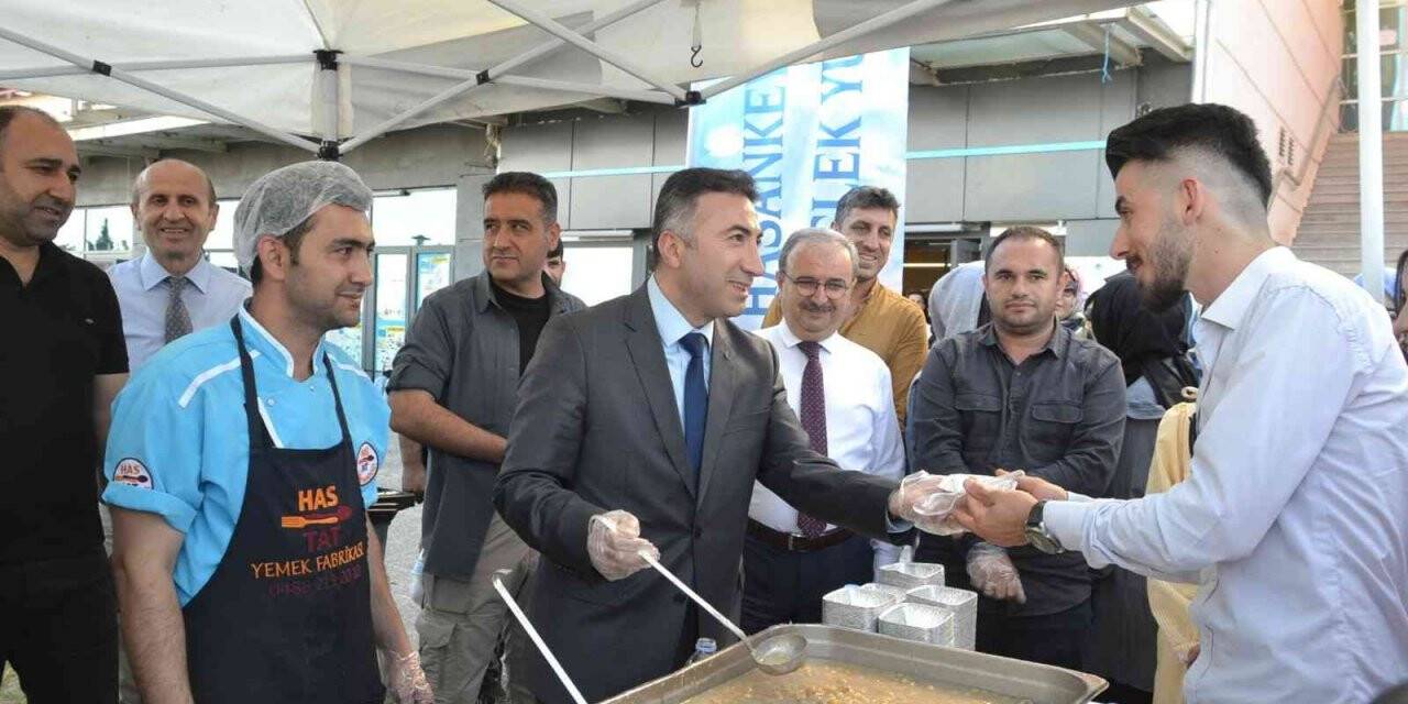 Batman Üniversitesinde bahar şenlikleri coşkuyla başladı