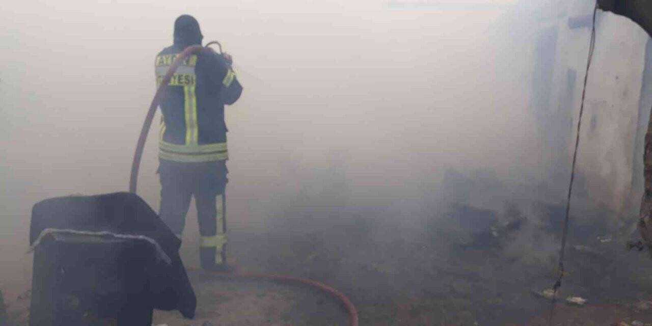 Didim’de baraka yangını