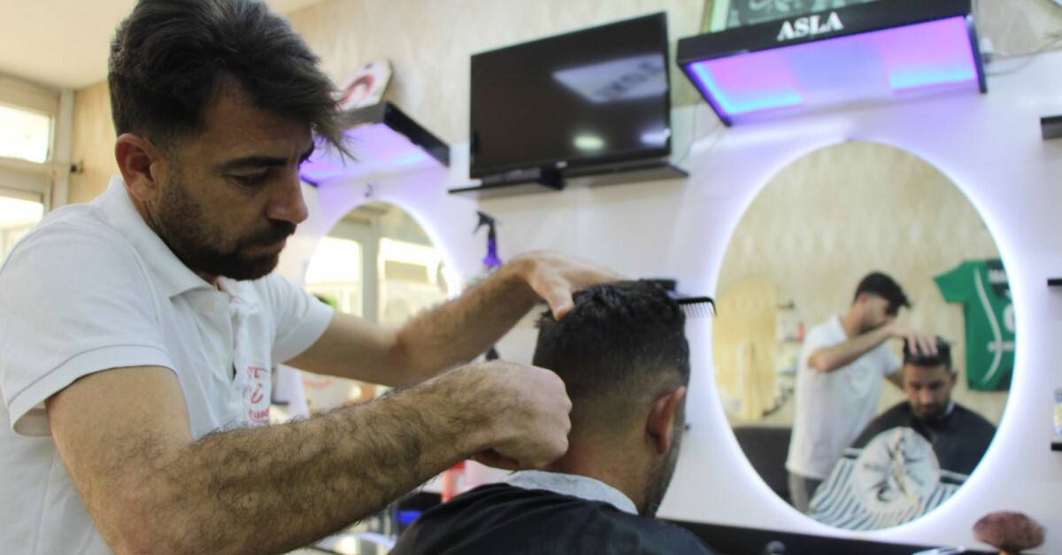 Kuaförden örnek davranış, 33 şehit anısına tıraşlar ücretsiz