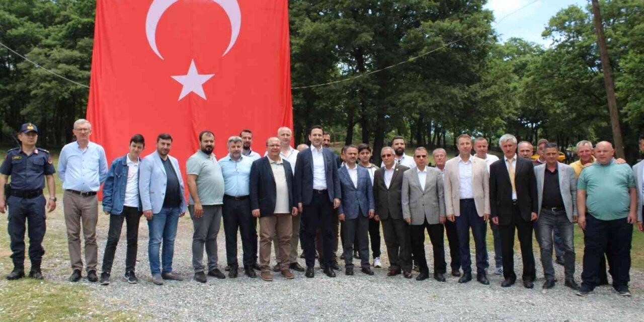 Vali Aktaş Karadağ köy hayrına katıldı