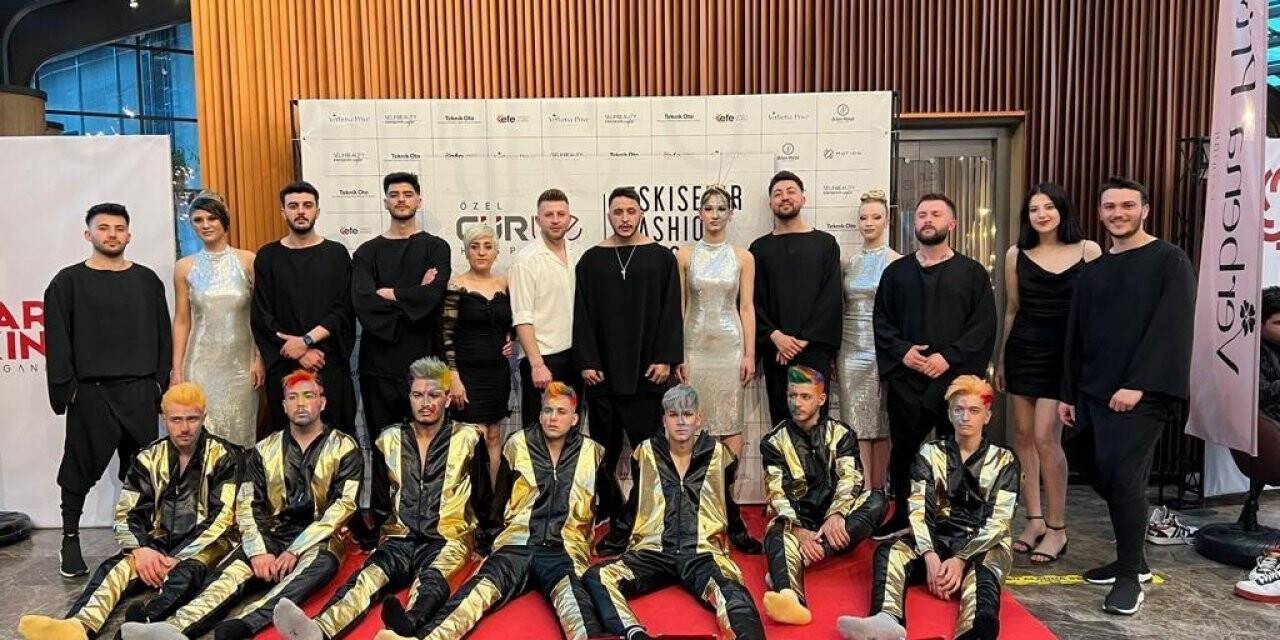 Kuaför Hasan Hüseyin Yılmaz ve ekibine ödül