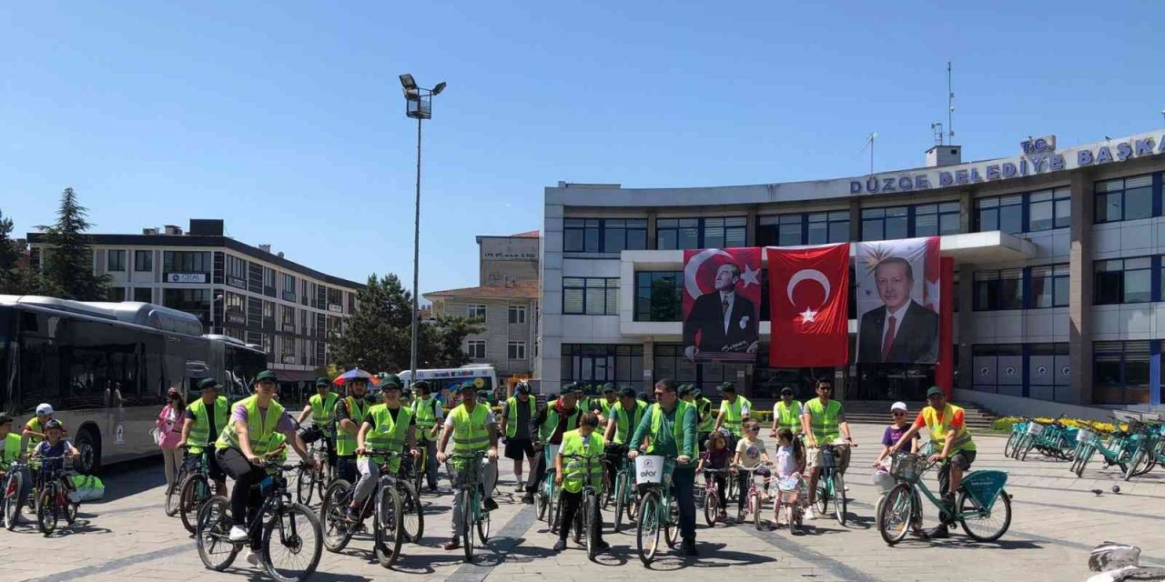 Düzce’de pedallar bağımlılıktan uzak nesiller için döndü