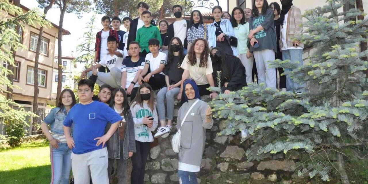 Öğrencilerden tarihi gezi