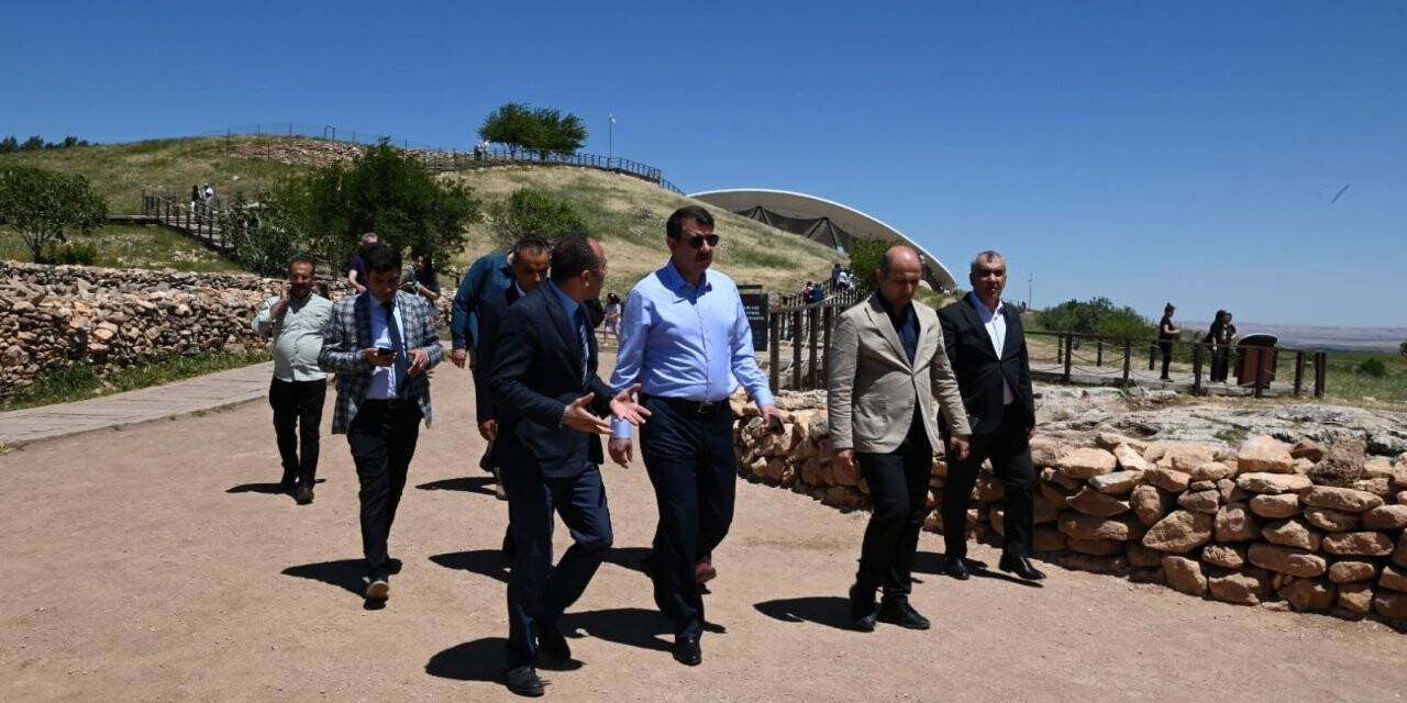 Jet vali üç günde Şanlıurfa’yı fethetti