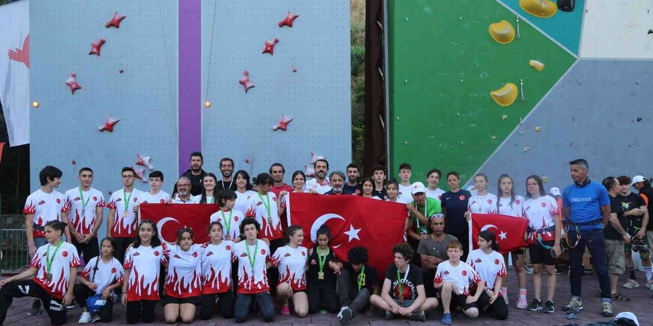 Efeler ev sahipliği yaptı, Türk Milli Takımı Balkan Şampiyonu oldu