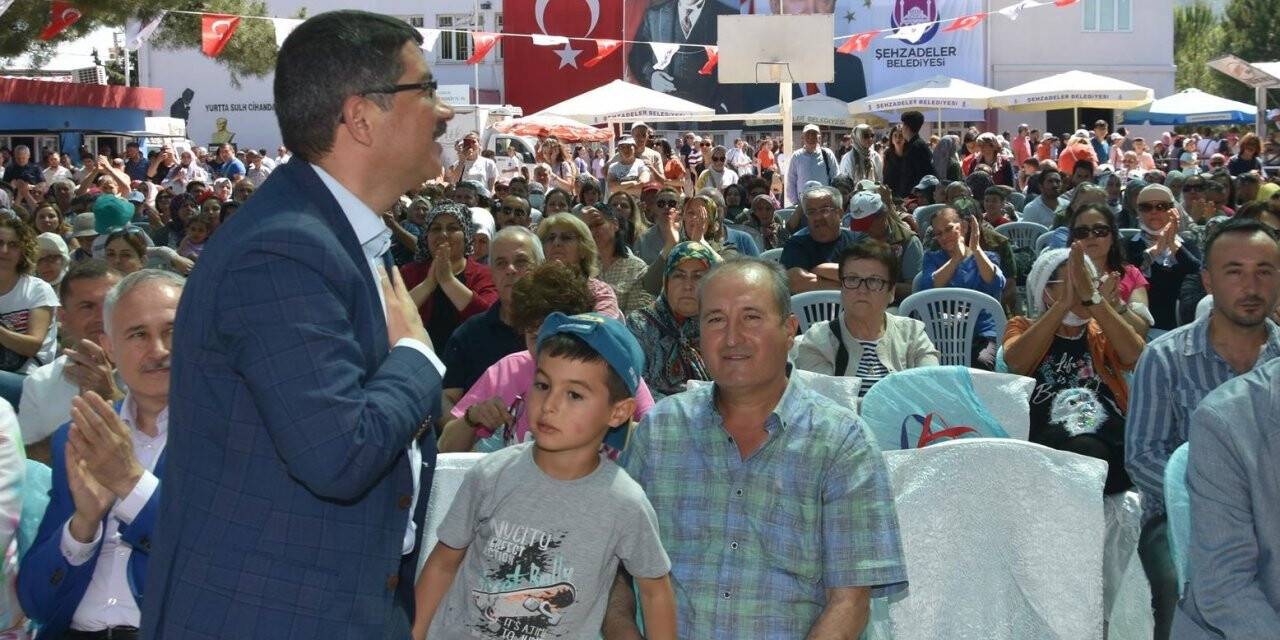 Mahalle muhtarından Başkan Çelik’e övgü