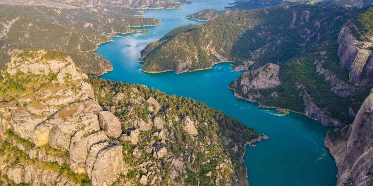 Ali Kayası’ndan kartpostallık görüntüler