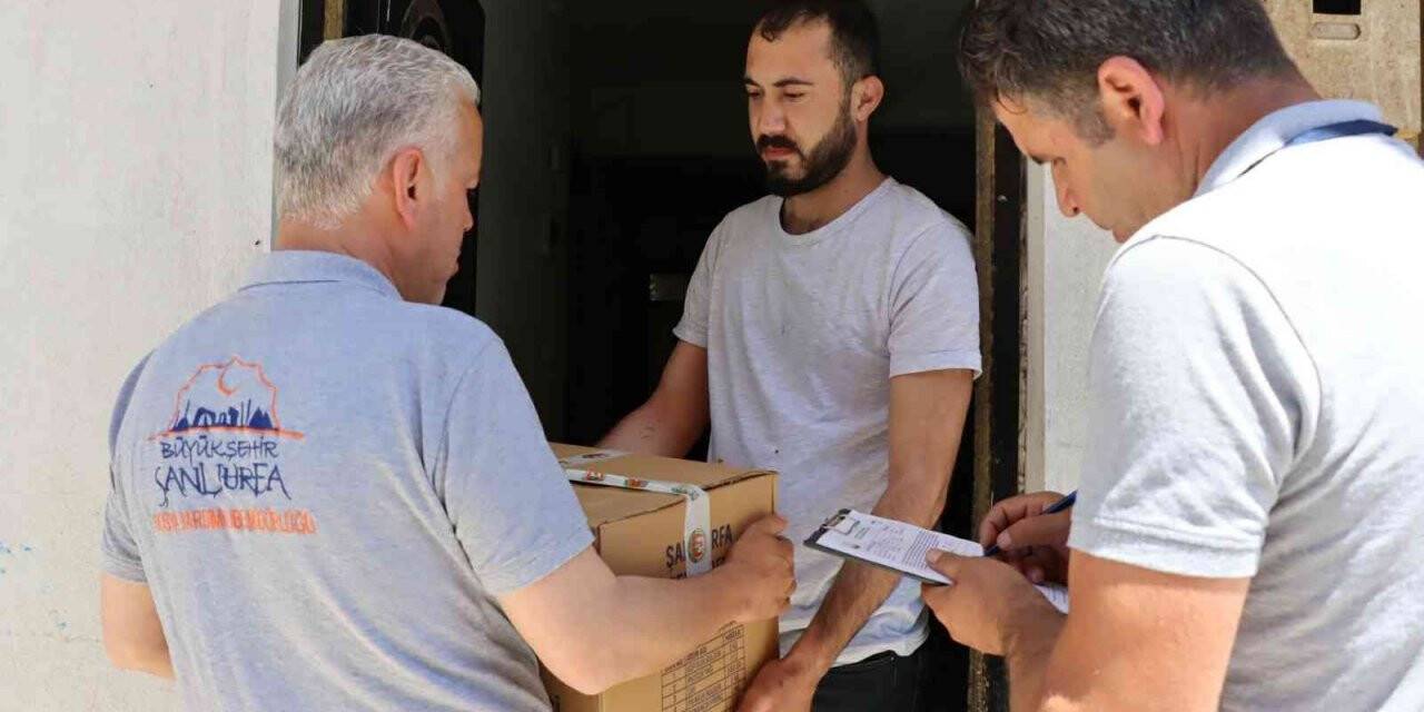 Şanlıurfa’da ihtiyaç sahiplerine gıda kolileri ulaştırılıyor