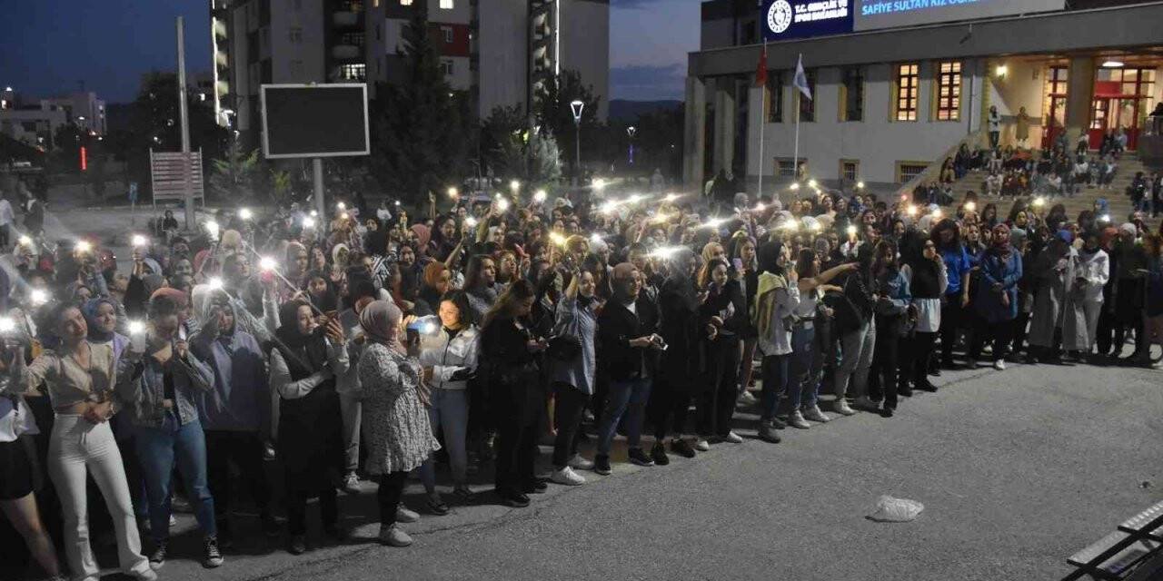 Afyonkarahisar’da yurt öğrencileri doyasıya eğlendi