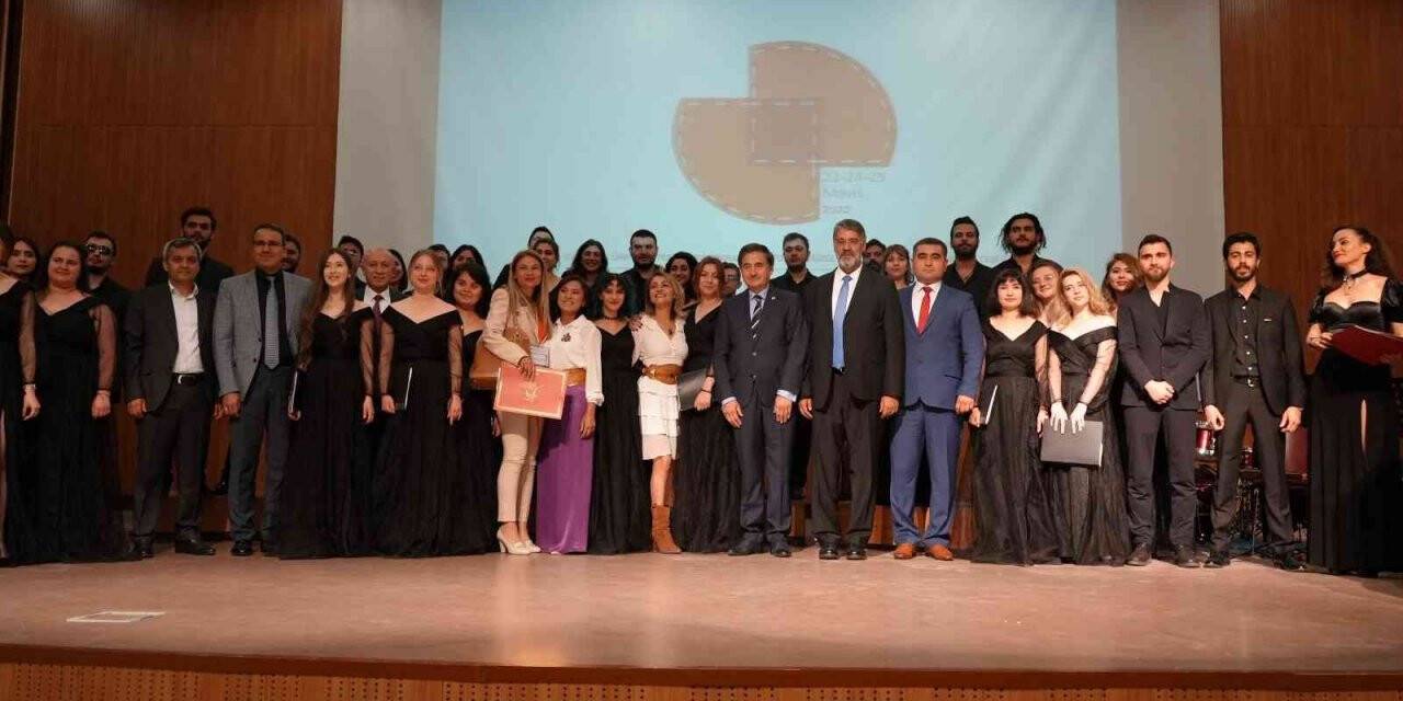 "Zanaat, Sanat ve Tasarım Dili Olarak Deri Sempozyumu ve Çalıştayı" Karabük’te başladı