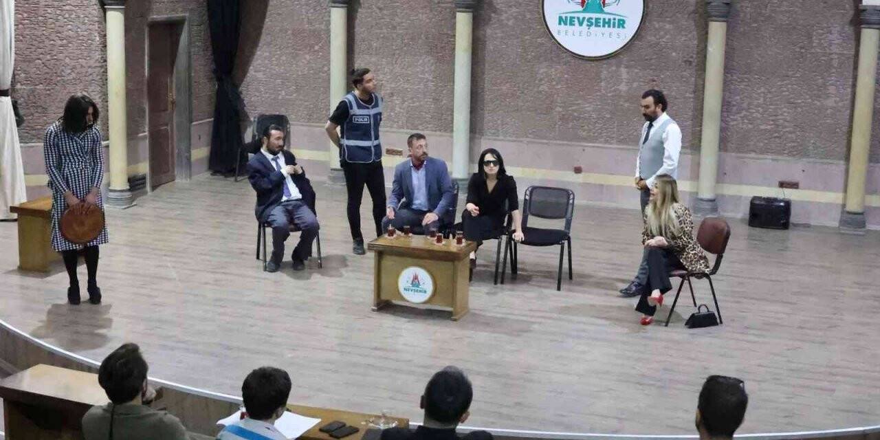 Nevşehir Belediyesi “Şehir Tiyatrosu" perdelerini açıyor